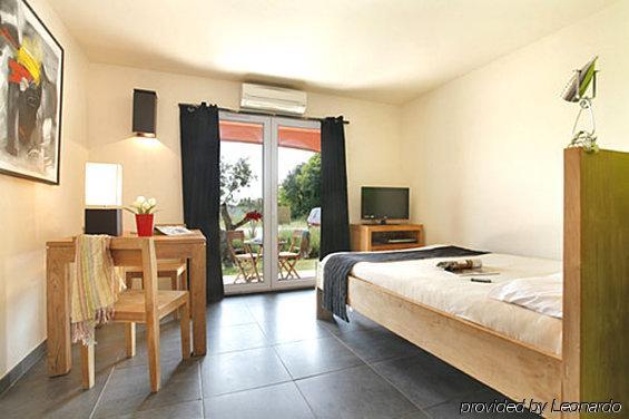 Hotel Domaine Le Milos Кастри Стая снимка